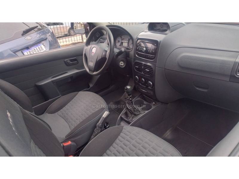 FIAT - STRADA - 2012/2013 - Vermelha - R$ 57.999,00