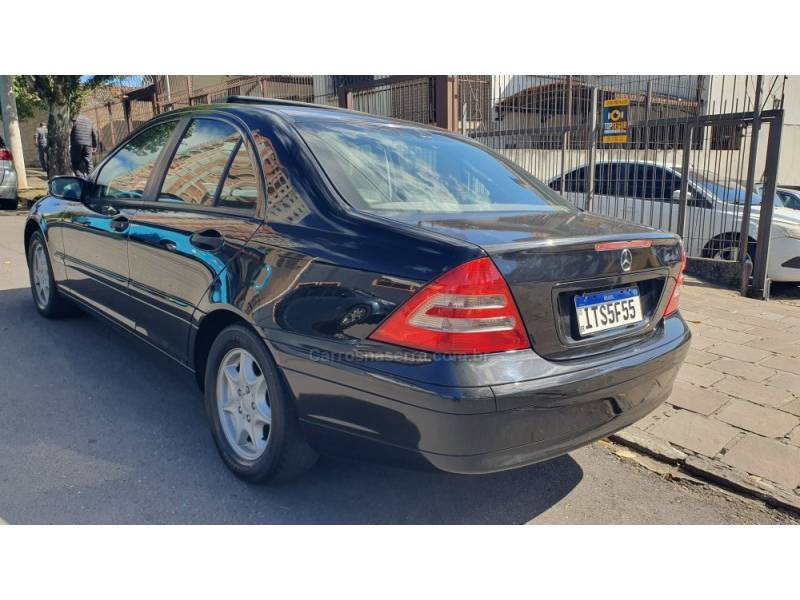 MERCEDES-BENZ - C 180 - 2000/2001 - Preta - R$ 39.999,00