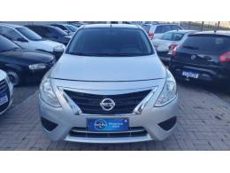NISSAN - VERSA - 2019/2019 - Prata - R$ 49.999,00