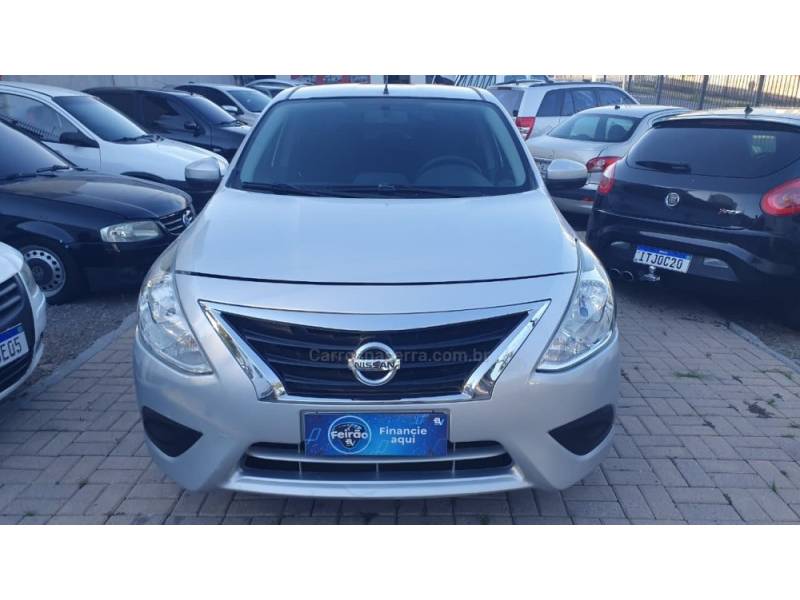 NISSAN - VERSA - 2019/2019 - Prata - R$ 49.999,00
