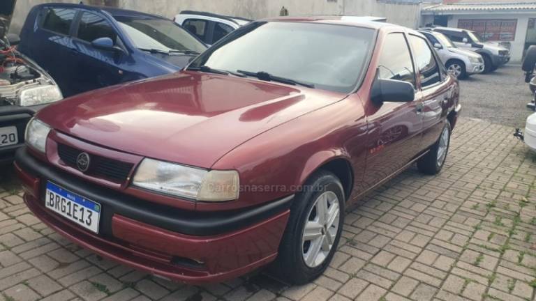 CHEVROLET - VECTRA - 1994/1995 - Vermelha - R$ 16.990,00