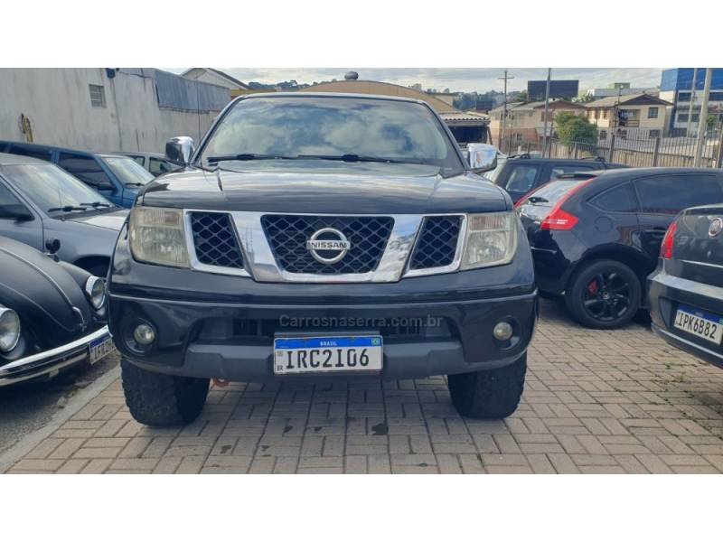 NISSAN - FRONTIER - 2008/2008 - Preta - R$ 79.999,00