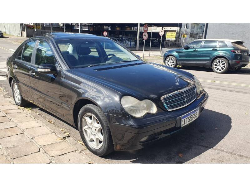 MERCEDES-BENZ - C 180 - 2000/2001 - Preta - R$ 39.999,00
