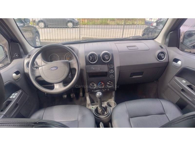 FORD - ECOSPORT - 2006/2006 - Preta - R$ 26.900,00