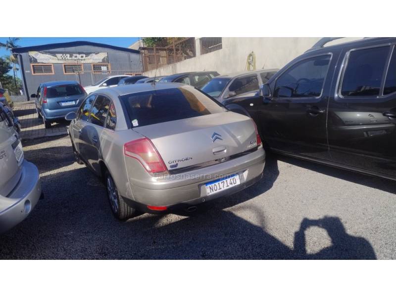 CITROËN - C4 - 2008/2008 - Prata - R$ 22.900,00