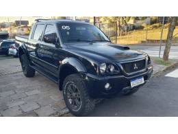 MITSUBISHI - L200 - 2004/2005 - Preta - R$ 54.999,00