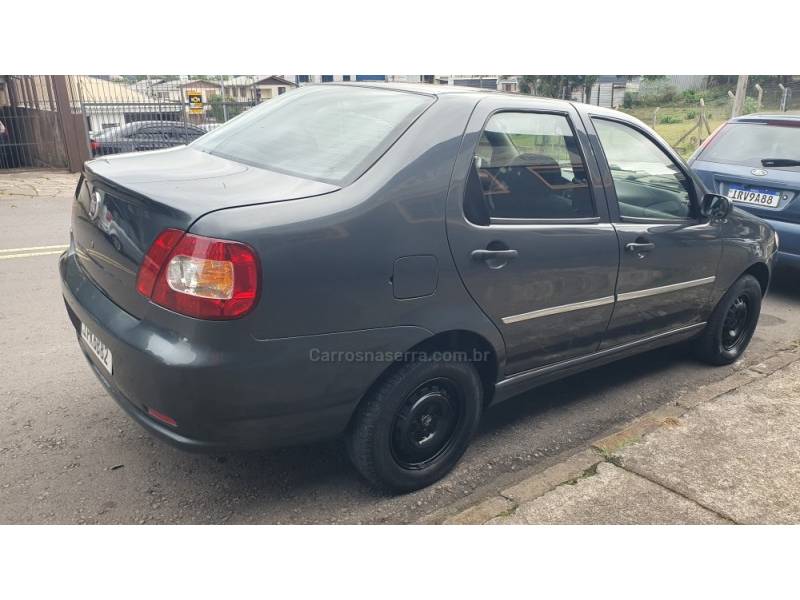 FIAT - SIENA - 2008/2009 - Cinza - R$ 23.999,00