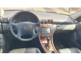 MERCEDES-BENZ - C 180 - 2000/2001 - Preta - R$ 39.999,00