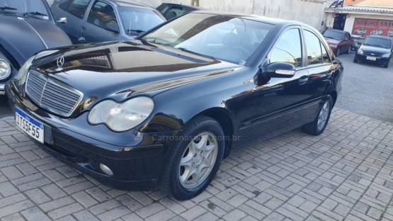 MERCEDES-BENZ - C 180 - 2000/2001 - Preta - R$ 39.999,00