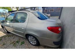 PEUGEOT - 207 - 2010/2011 - Prata - R$ 23.900,00