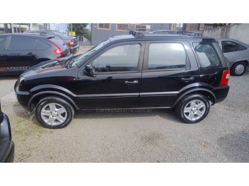FORD - ECOSPORT - 2006/2006 - Preta - R$ 26.900,00