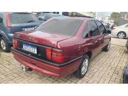 CHEVROLET - VECTRA - 1994/1995 - Vermelha - Sob Consulta