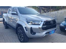 TOYOTA - HILUX - 2025/2025 - Prata - R$ 369.999,00