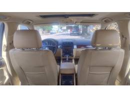 VOLKSWAGEN - TOUAREG - 2006/2006 - Prata - R$ 49.999,00