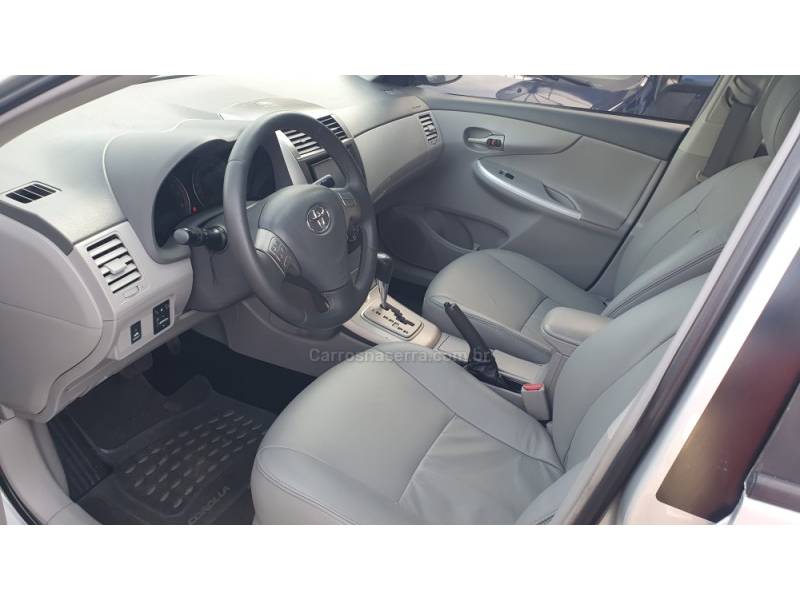 TOYOTA - COROLLA - 2009/2009 - Prata - R$ 55.999,00