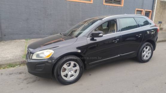 VOLVO - XC60 - 2011/2011 - Preta - R$ 55.999,00