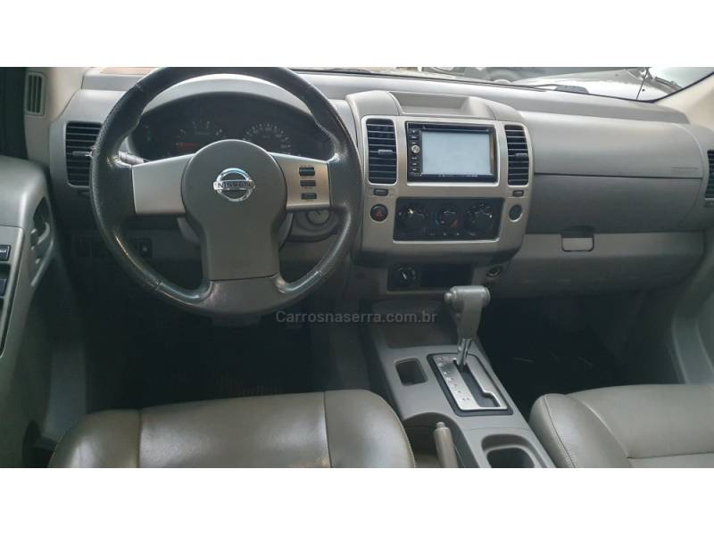 NISSAN - FRONTIER - 2009/2009 - Preta - R$ 79.999,00