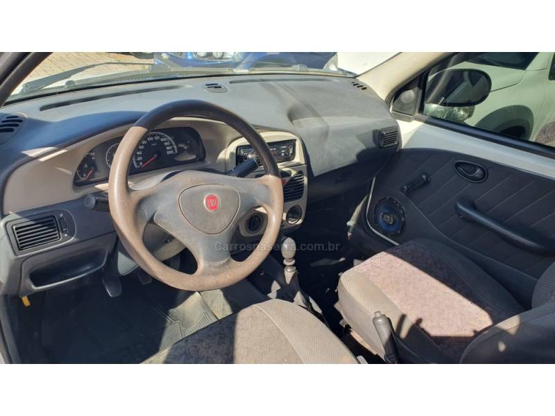 FIAT - STRADA - 2011/2011 - Branca - R$ 35.999,00