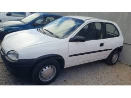 CHEVROLET - CORSA - 1999/1999 - Branca - R$ 12.999,00
