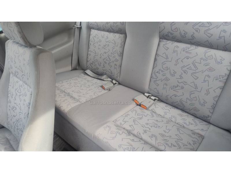 VOLKSWAGEN - GOL - 2001/2001 - Cinza - R$ 13.999,00