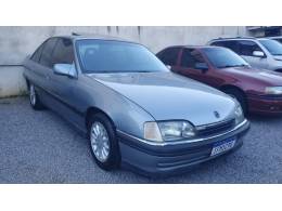 CHEVROLET - OMEGA - 1996/1997 - Prata - R$ 32.990,00
