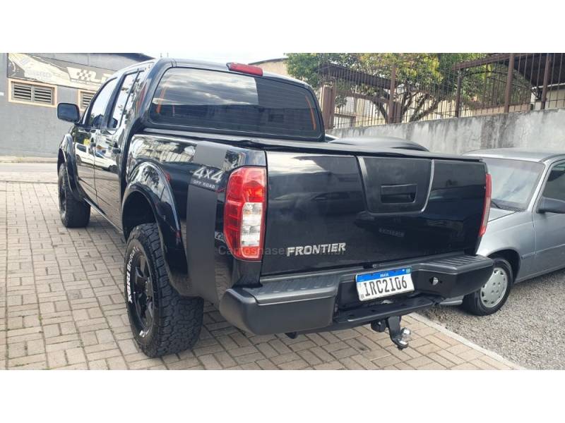 NISSAN - FRONTIER - 2008/2008 - Preta - R$ 79.999,00