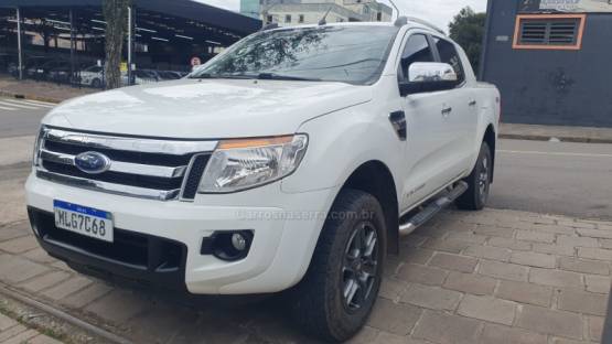 FORD - RANGER - 2013/2014 - Branca - R$ 119.999,00