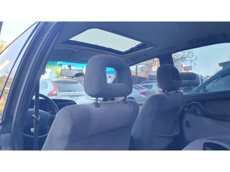 CHEVROLET - OMEGA - 1996/1997 - Prata - R$ 32.990,00