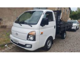 HYUNDAI - HR - 2013/2014 - Branca - R$ 89.999,00