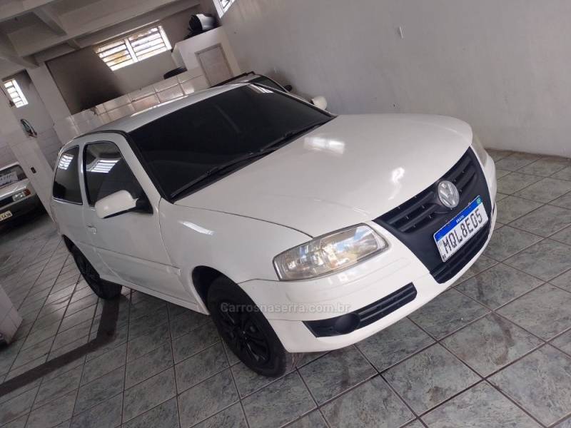 VOLKSWAGEN - GOL - 2005/2006 - Branca - R$ 15.999,00