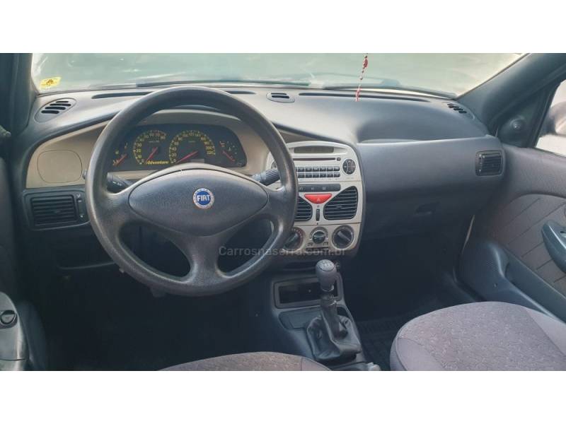 FIAT - PALIO - 2002/2002 - Cinza - R$ 23.900,00