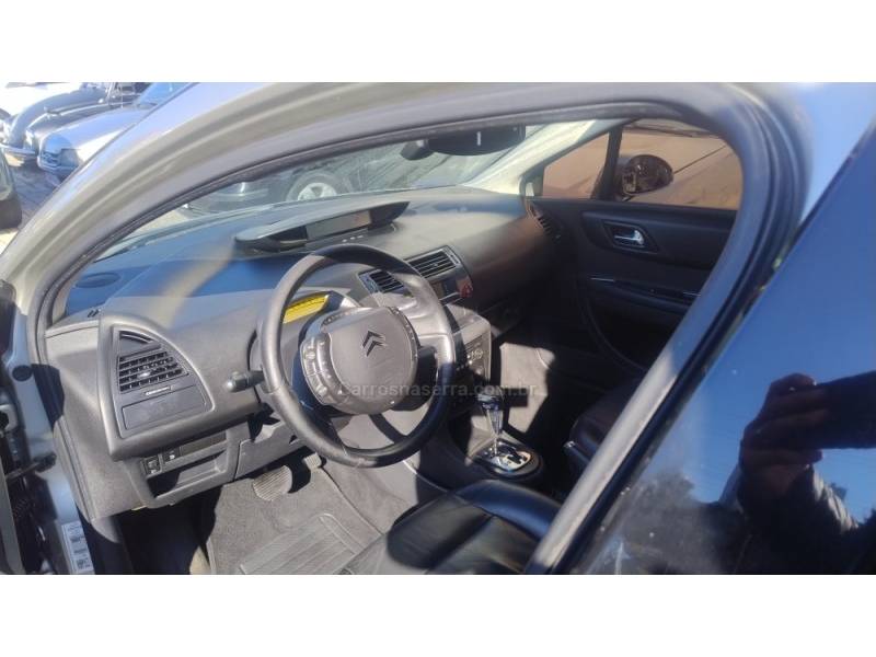 CITROËN - C4 - 2008/2008 - Prata - R$ 22.900,00