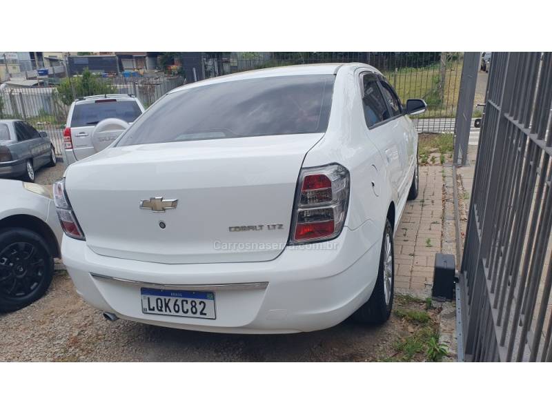 CHEVROLET - COBALT - 2012/2012 - Branca - R$ 39.999,00